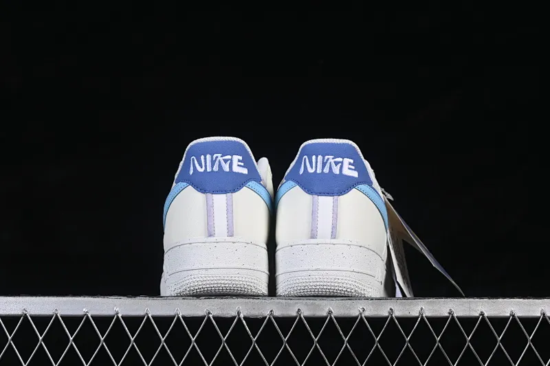 All categories Nk Air Force 1 Air Force series Nk Air Force 1 Low Air Force low top Nike Air Force 1'07 Low white and blue double hook Air Force 1 low top casual sneakers DO9786-100